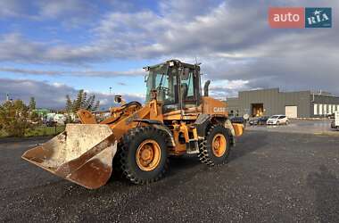 Фронтальні навантажувачі Case Construction 521D 2001 в Луцьку