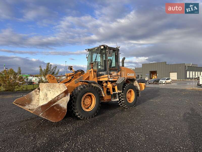 Фронтальні навантажувачі Case Construction 521D 2001 в Луцьку фото 3 Фронтальні навантажувачі Case Construction 521D 2001 в Луцьку