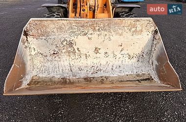 Фронтальный погрузчик Case Construction 521D 2001 в Луцке