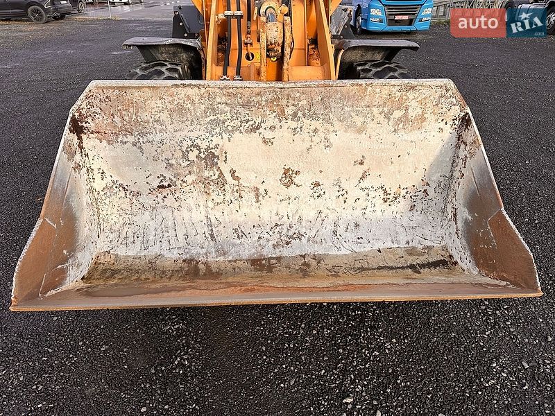Фронтальный погрузчик Case Construction 521D 2001 в Луцке