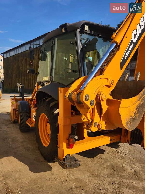 Экскаватор погрузчик Case Construction 580ST 2011 в Виннице