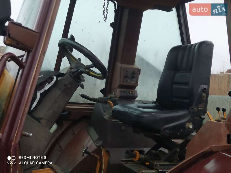 Экскаватор погрузчик Case Construction 580ST 1989 в Сваляве