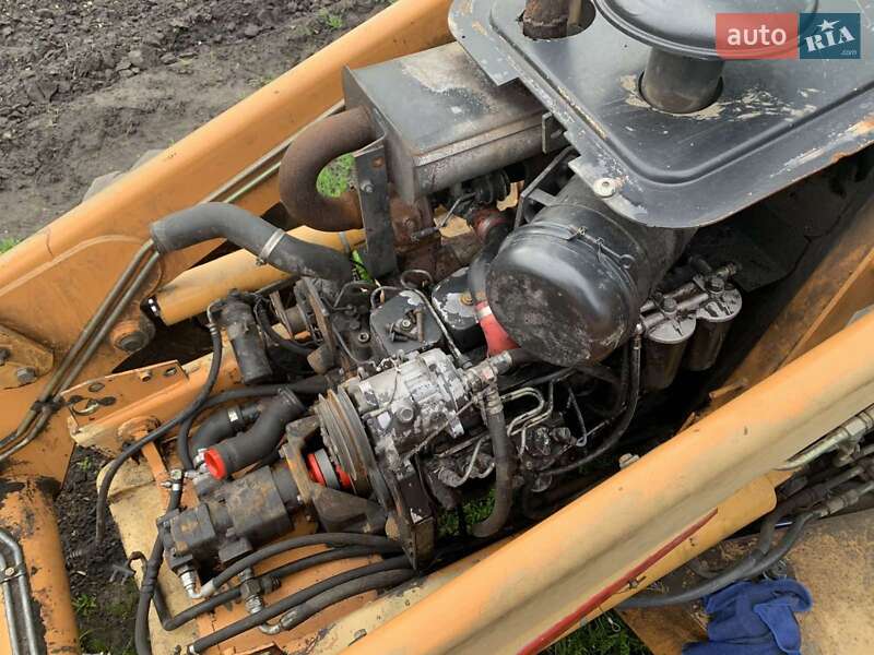 Экскаватор погрузчик Case Construction 580ST 2003 в Мироновке