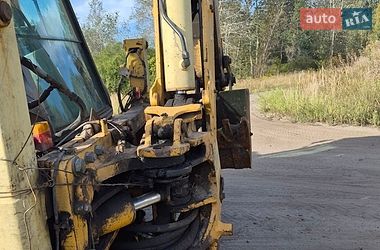 Екскаватор навантажувач Case Construction 580ST 2000 в Полтаві