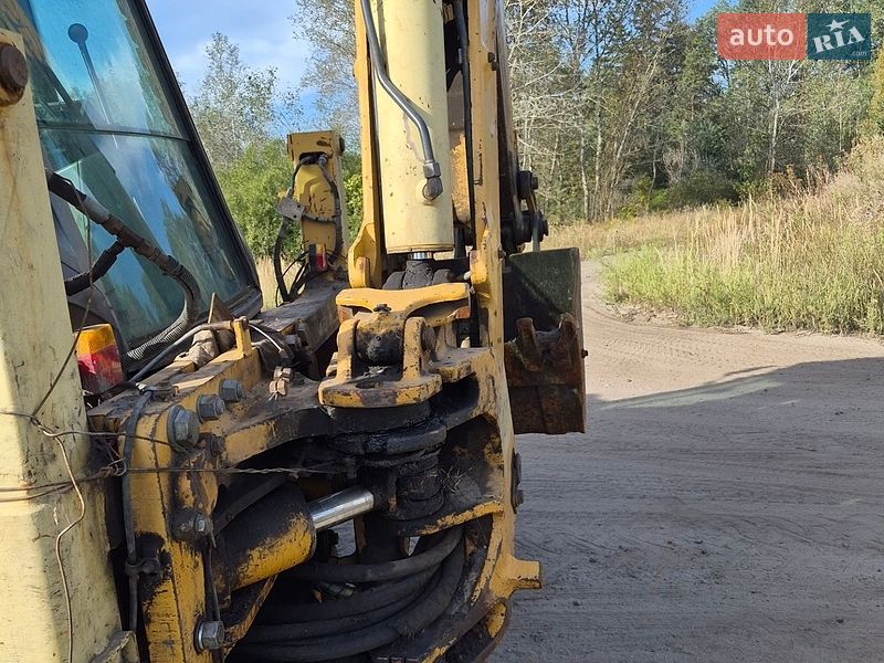 Екскаватор навантажувач Case Construction 580ST 2000 в Полтаві