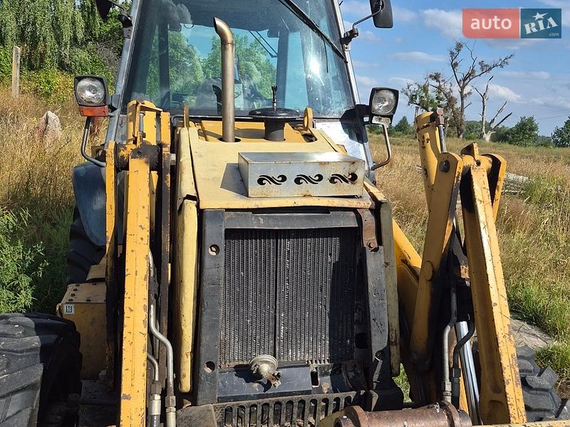 Екскаватор навантажувач Case Construction 580ST 2000 в Полтаві