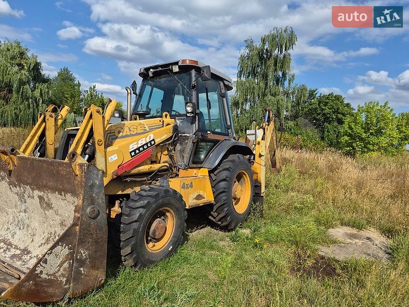 Екскаватор навантажувач Case Construction 580ST 2000 в Полтаві