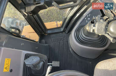 Экскаватор погрузчик Case Construction 590 SL 2003 в Калуше