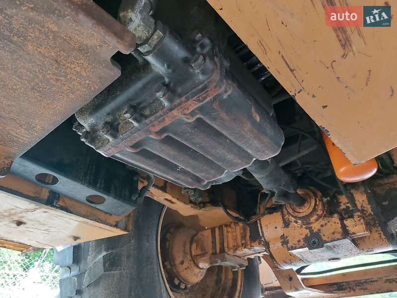 Экскаватор погрузчик Case Construction 590 SL 2001 в Тернополе фото 29 Экскаватор погрузчик Case Construction 590 SL 2001 в Тернополе