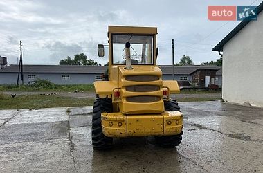 Фронтальні навантажувачі Case Construction 621C 1997 в Тячеві