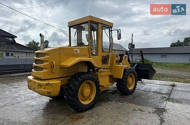 Фронтальні навантажувачі Case Construction 621C 1997 в Тячеві