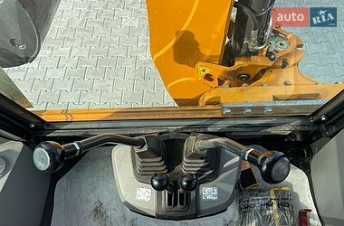 Екскаватор навантажувач Case Construction 770 EX 2025 в Києві