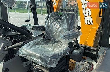 Екскаватор навантажувач Case Construction 770 EX 2025 в Києві
