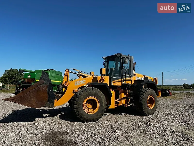Case Construction 821E 2004