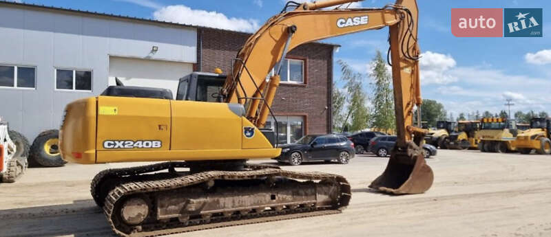 Гусеничный экскаватор Case Construction CX 240 2008 в Одессе