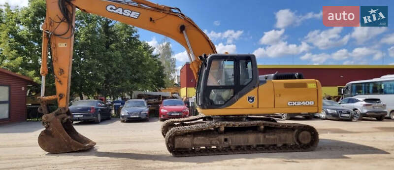 Гусеничный экскаватор Case Construction CX 240 2008 в Одессе