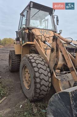 Фронтальный погрузчик Case Construction WX 165 1990 в Киеве