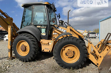 Экскаватор погрузчик Case IH 695 2010 в Киеве