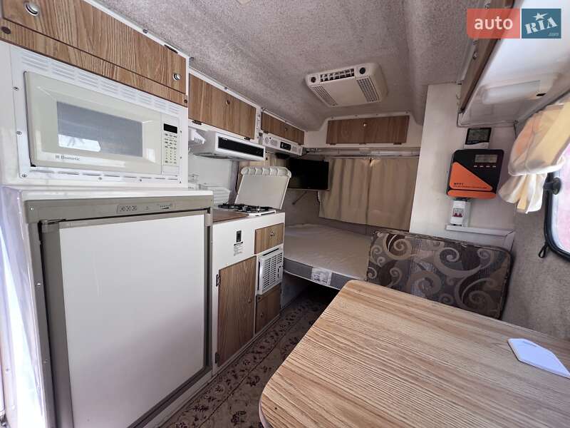 Будинок на колесах Casita Saphir 2008 в Миколаєві