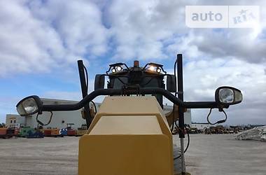 Автогрейдер Caterpillar 140 2009 в 