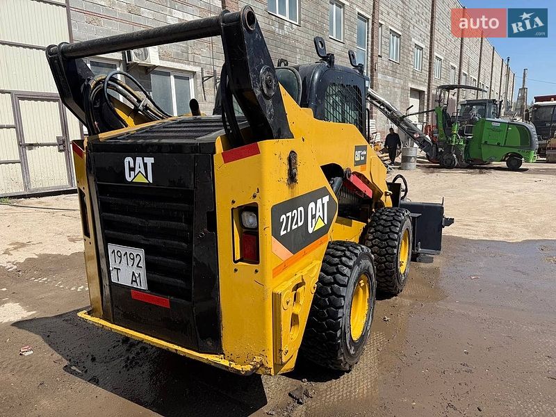 Минипогрузчик Caterpillar 272 2013 в Киеве