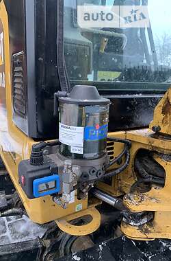 Міні-екскаватор Caterpillar 301.8 2019 в 