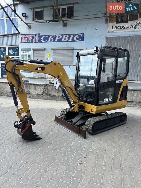 Миниэкскаватор Caterpillar 301.8 2011 в Костополе