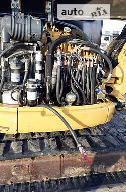 Міні-екскаватор Caterpillar 305 2006 в 
