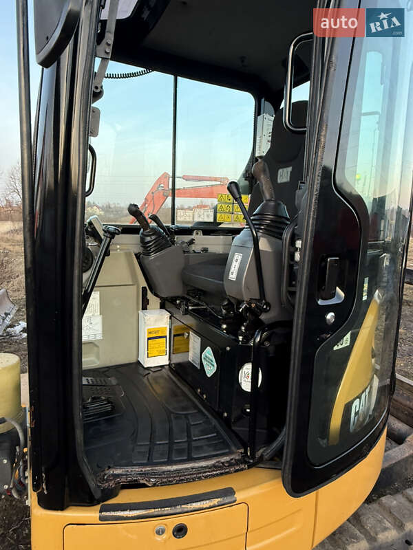 Миниэкскаватор Caterpillar 305 2012 в Дрогобыче