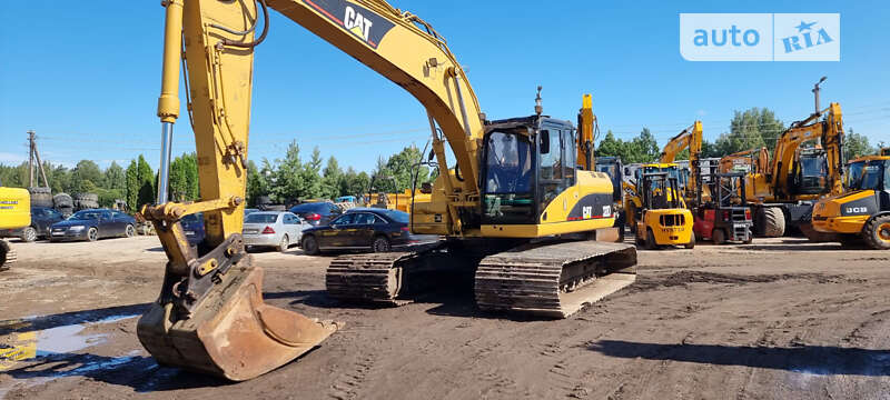 Гусеничний екскаватор Caterpillar 320 2009 в Одесі