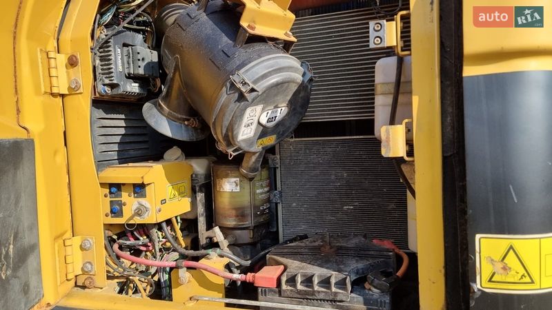 Гусеничный экскаватор Caterpillar 320 2011 в Одессе фото 15 Гусеничный экскаватор Caterpillar 320 2011 в Одессе