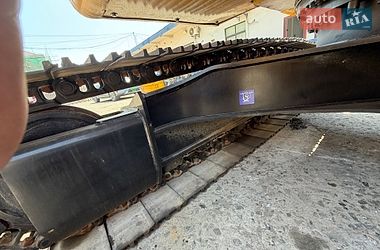 Гусеничний екскаватор Caterpillar 320 2019 в Рівному
