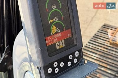 Гусеничний екскаватор Caterpillar 320 2019 в Рівному