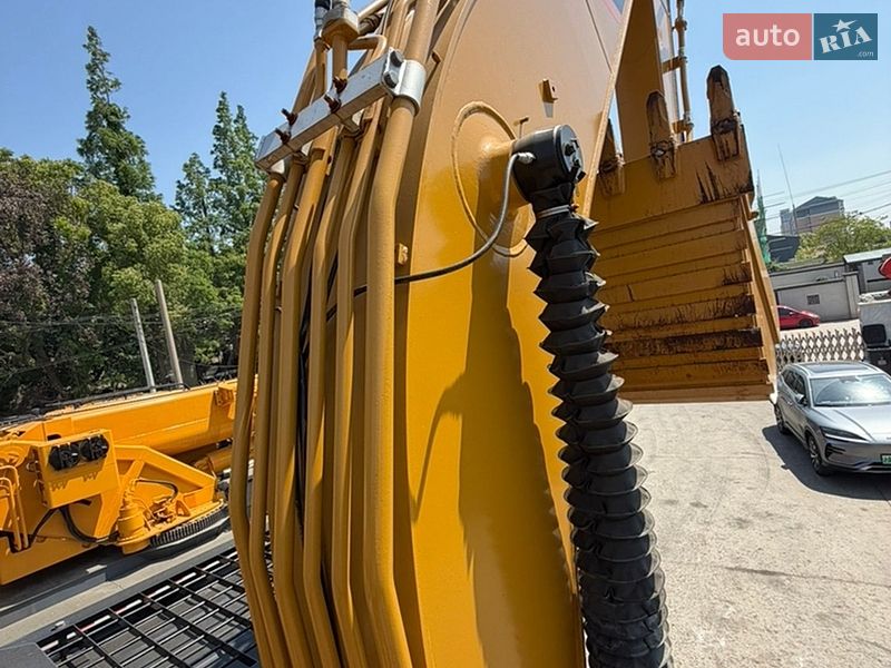 Гусеничний екскаватор Caterpillar 320 2019 в Рівному