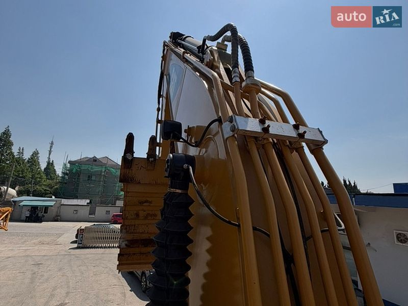 Гусеничний екскаватор Caterpillar 320 2019 в Рівному