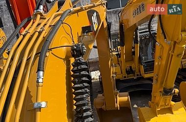 Гусеничный экскаватор Caterpillar 320 2016 в Ровно
