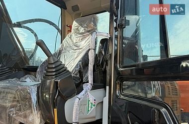 Гусеничный экскаватор Caterpillar 320 2016 в Ровно