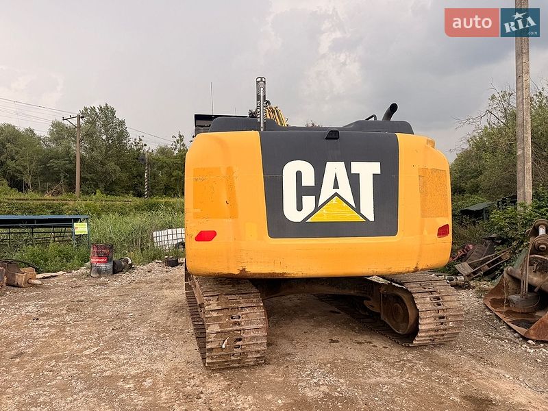 Гусеничний екскаватор Caterpillar 320 2013 в Львові фото 3 Гусеничний екскаватор Caterpillar 320 2013 в Львові