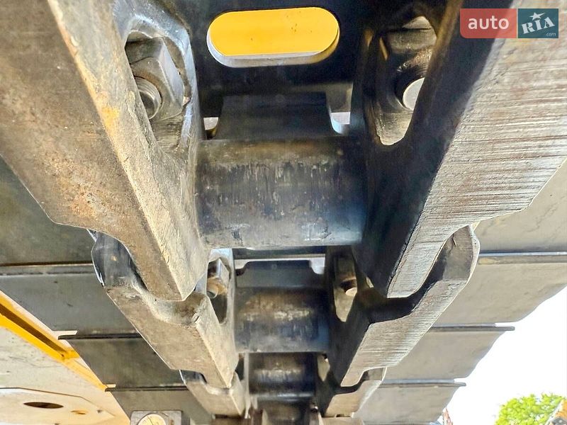 Гусеничный экскаватор Caterpillar 320 2026 в Тячеве