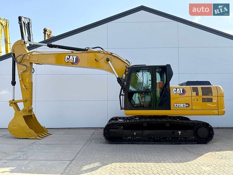 Гусеничный экскаватор Caterpillar 320 2026 в Тячеве