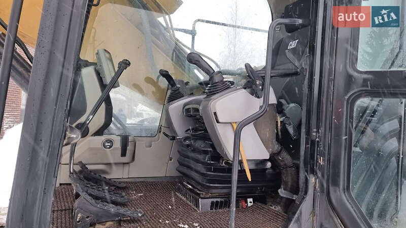 Гусеничный экскаватор Caterpillar 323 2017 в Одессе фото 19 Гусеничный экскаватор Caterpillar 323 2017 в Одессе