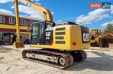 Гусеничный экскаватор Caterpillar 323 2017 в Одессе