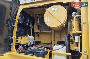 Гусеничный экскаватор Caterpillar 349 2018 в 