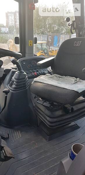 Экскаватор погрузчик Caterpillar 432 2017 в Днепре