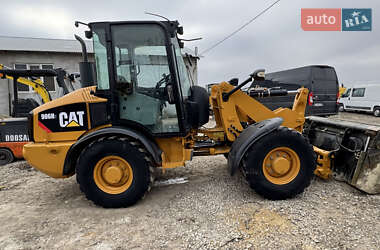 Фронтальный погрузчик Caterpillar 906 2013 в Черновцах