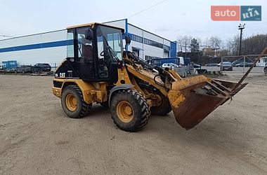 Экскаватор погрузчик Caterpillar 906 2006 в Львове