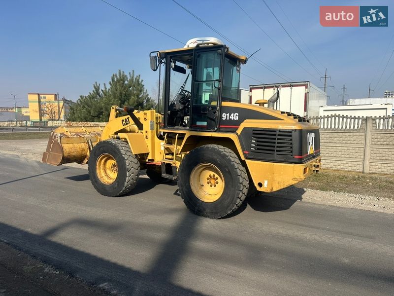 Фронтальный погрузчик Caterpillar 914 2000 в Луцке