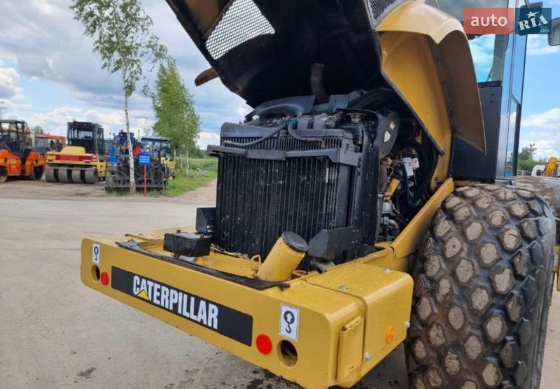 Каток грунтовый Caterpillar CS 2008 в Одессе