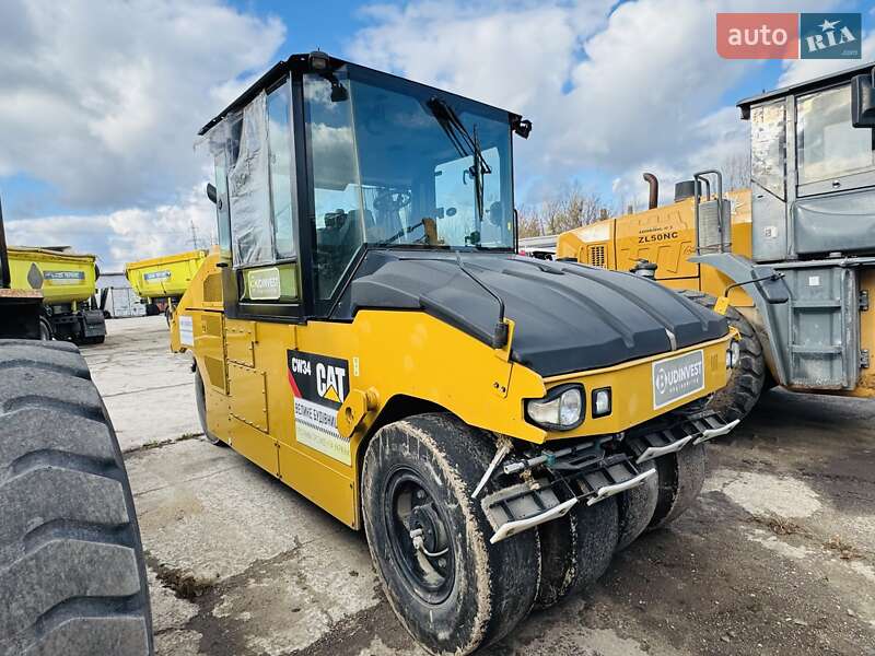 Каток грунтовый Caterpillar CW 2020 в Каменском