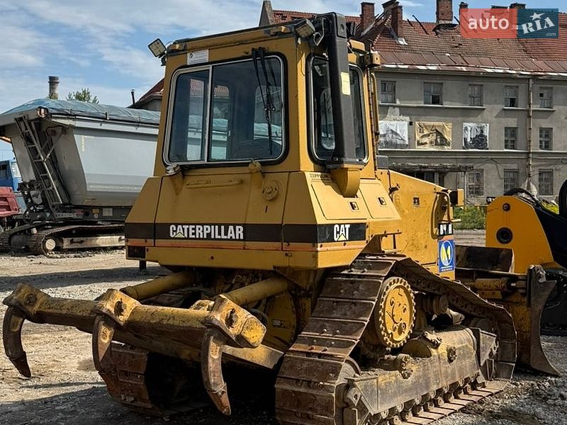 Бульдозер Caterpillar D4 1988 в Львове